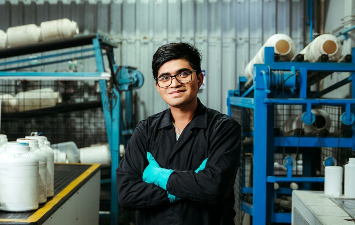 Small manufacturing business owner in a factory representing CGTMSE credit guarantee 2026 for MSME financing