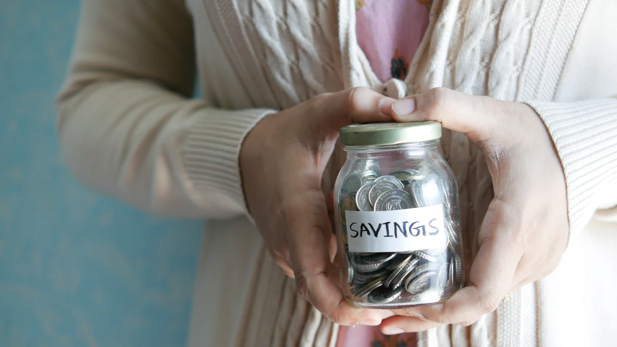 Family emergency savings के लिए savings jar