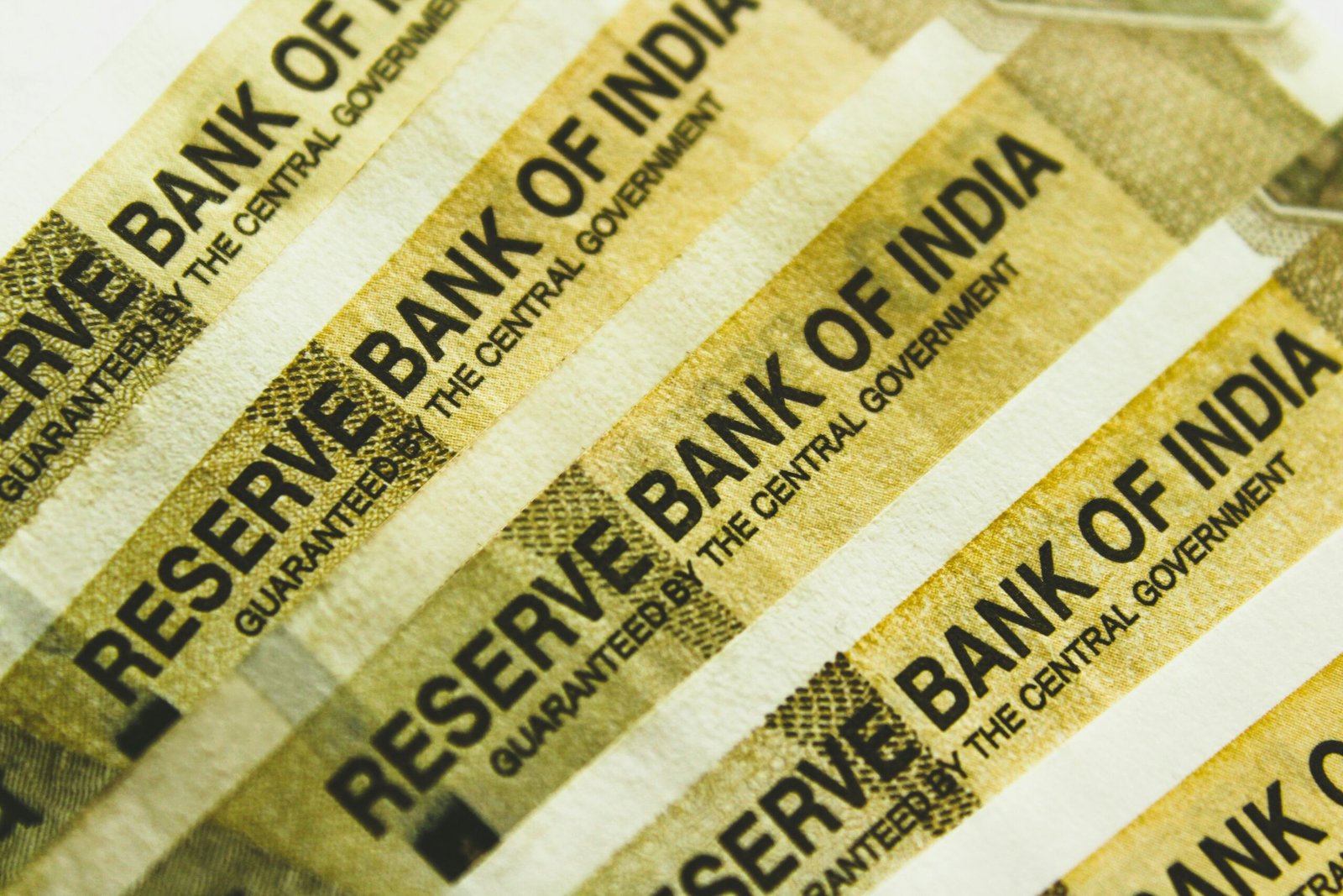 Indian bank notes illustration for RBI UDGAM unclaimed deposits search and bank claim guide